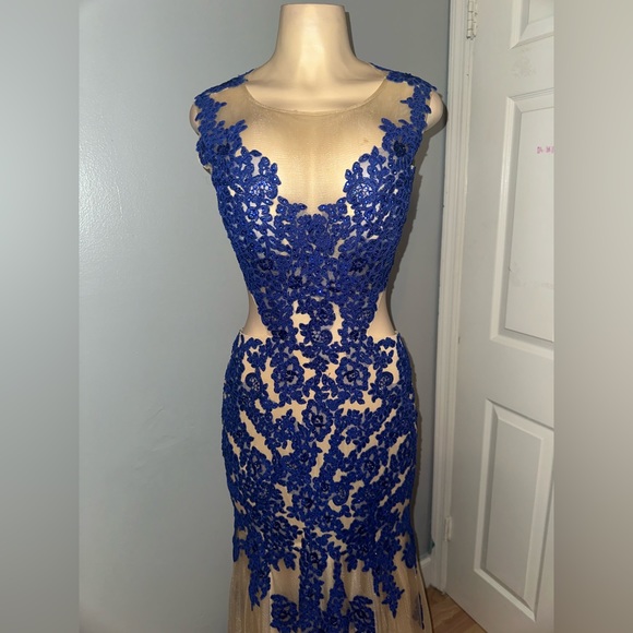 Camille la vie prom dress - Picture 2 of 10